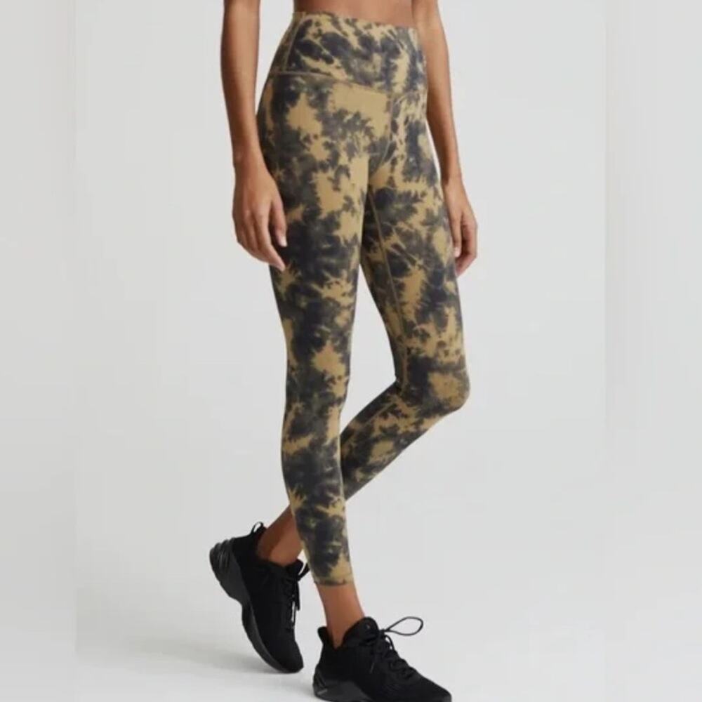 Varley Let’s Go Tie Dye High Rise 7/8 Length Leggings Size Medium